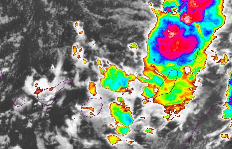 Las lluvias dejan ya hasta 60 litros por metro cuadrado y seguirán hasta las 21 horas Las lluvias dejan ya hasta 60 litros por metro cuadrado y seguirán hasta las 21 horas