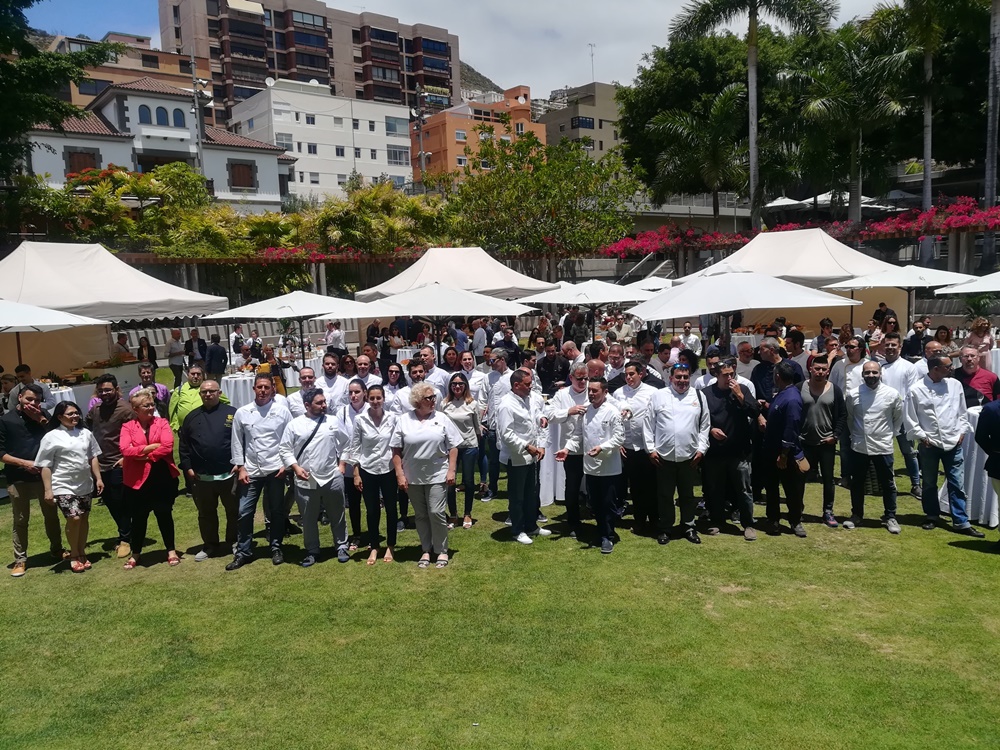 Finca de Uga enseña a elaborar quesos a jefes de cocina en Canarias