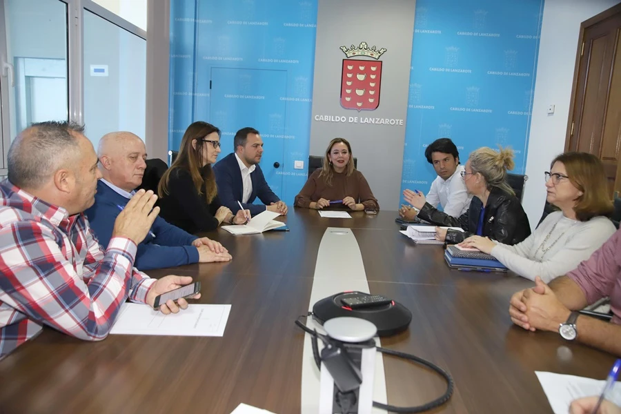 Se aprueba una oferta de empleo público de 37 plazas en el Cabildo ...