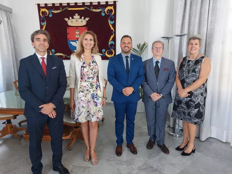 Il Sindaco di Arrecife riceve i rappresentanti dell’Ambasciata e del Consolato d’Italia