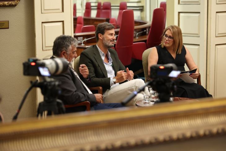 Astrid Parlamento Videopodcast