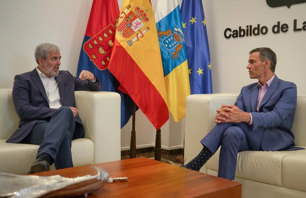 Clavijo insta a Sánchez a priorizar los asuntos de Canarias en la agenda del Gobierno