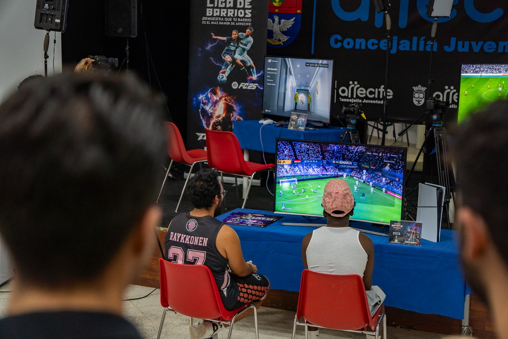 Arrecife corona a sus campeones de esports del verano 