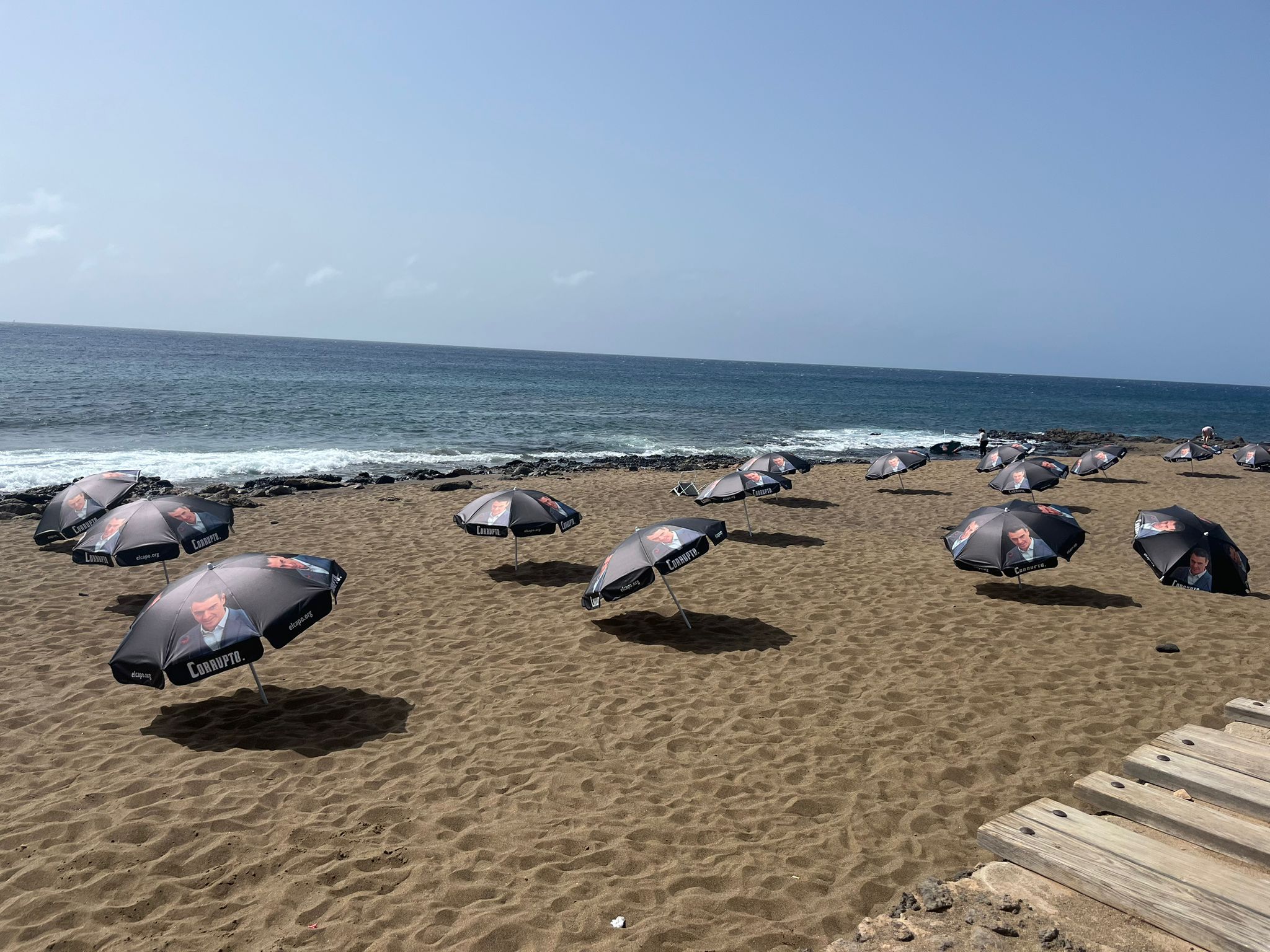 Playa Bastián de sombrillas Playa Bastián de sombrillas