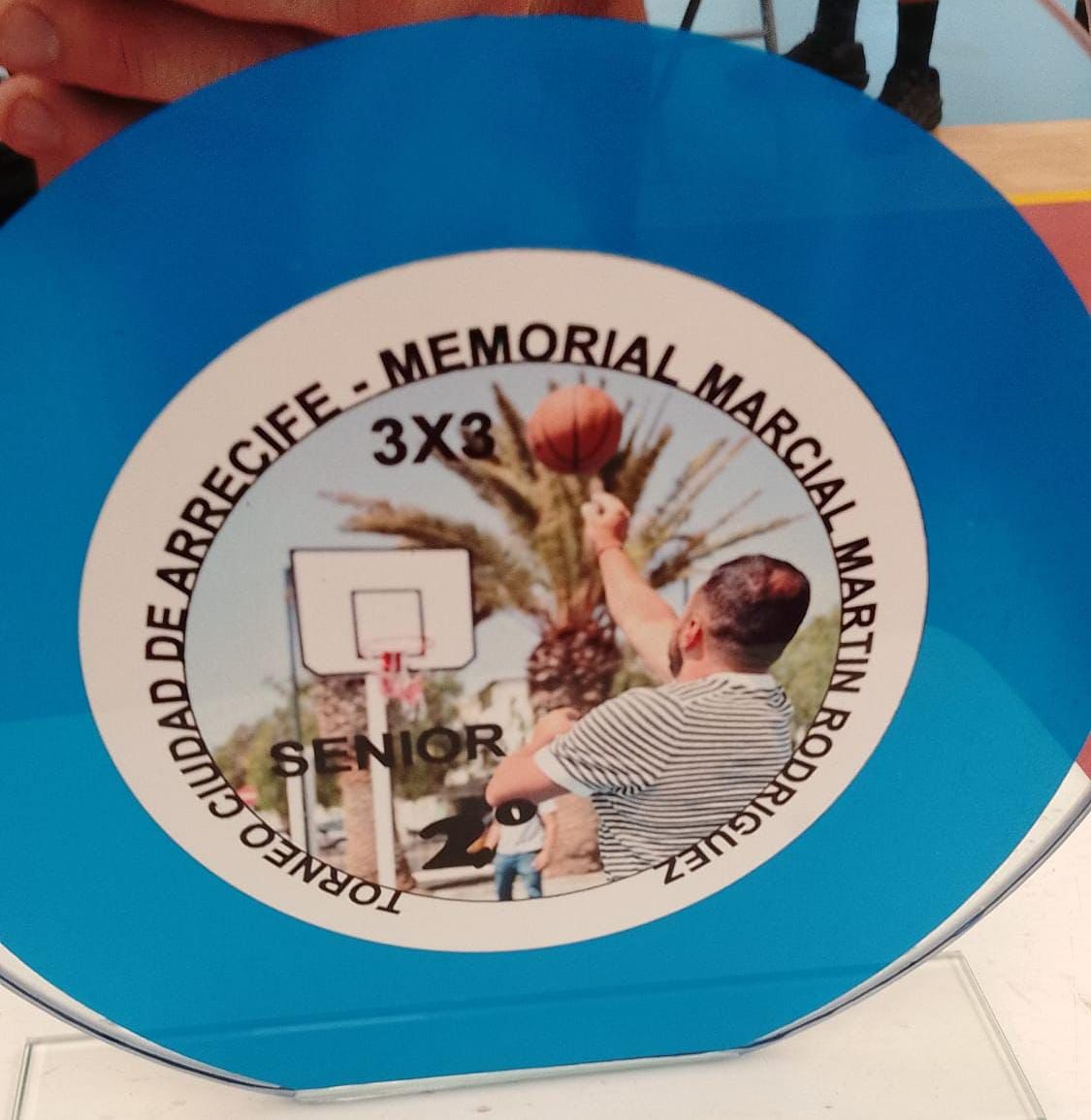 Yonathan de León nos recuerda épocas de control y represión política