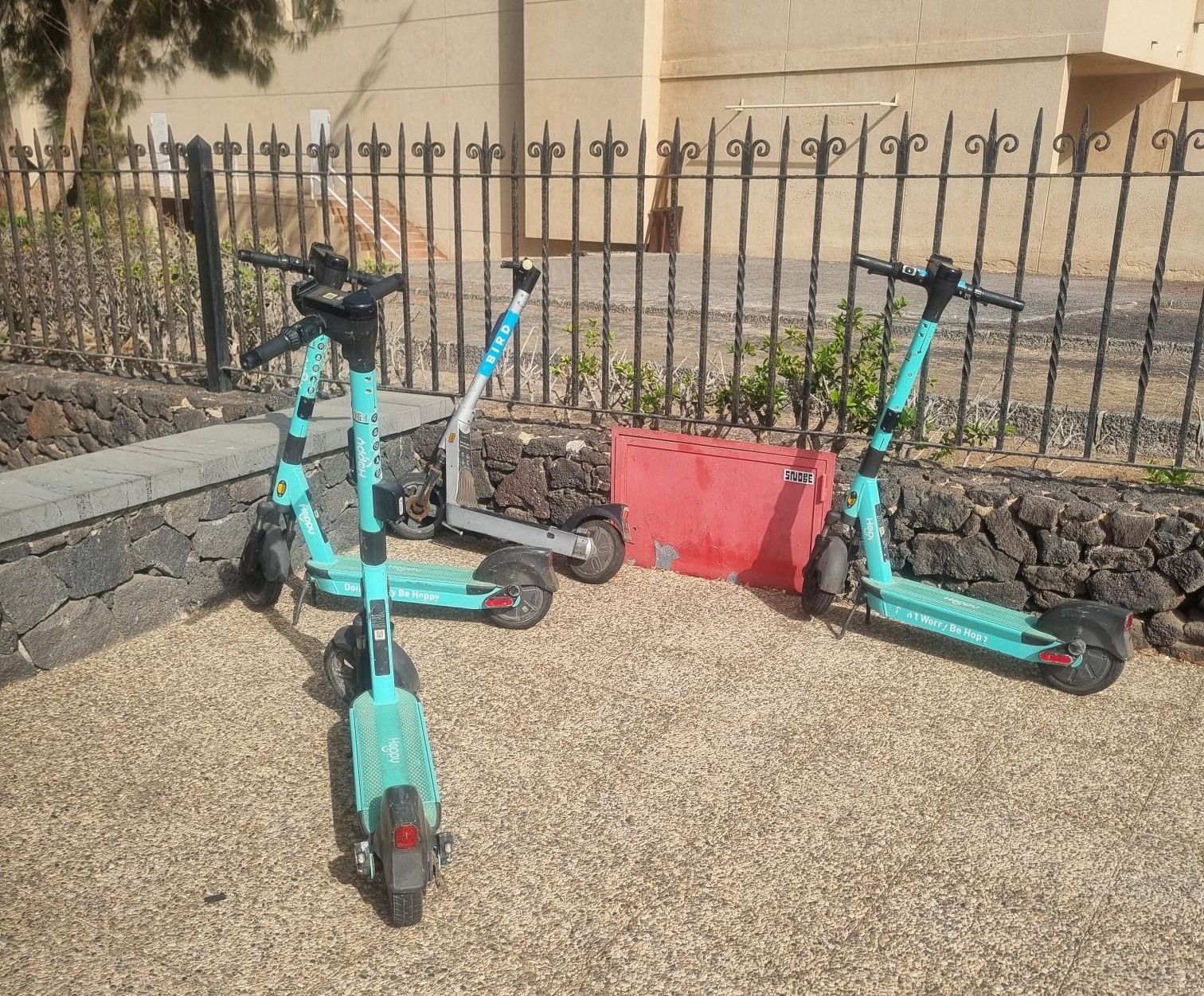 Patinetes retirados en Tías