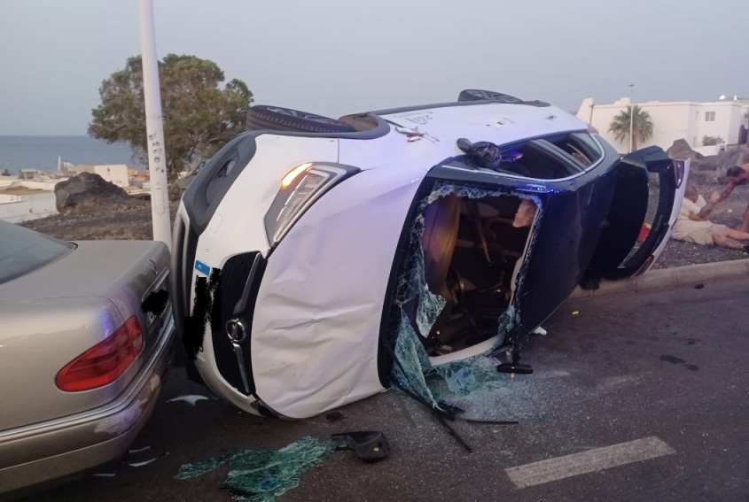 Vuelco en Puerto del Carmen