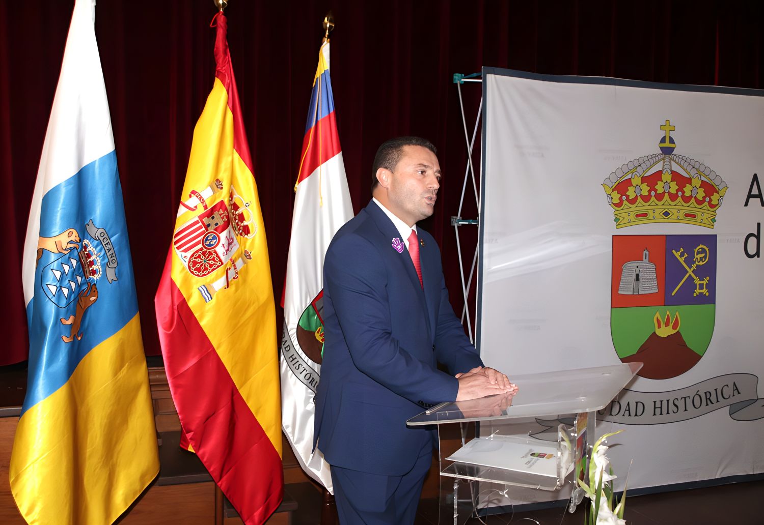 Noda lleva al Pleno del Cabildo el debate sobre las renovables