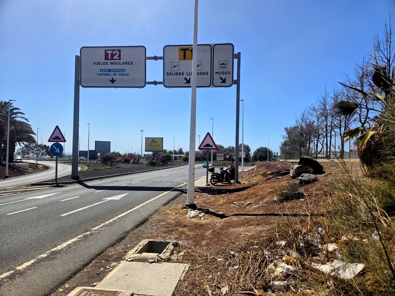 El Ayuntamiento ofrece su colaboración a AENA para ayudar en las labores de limpieza del aeródromo