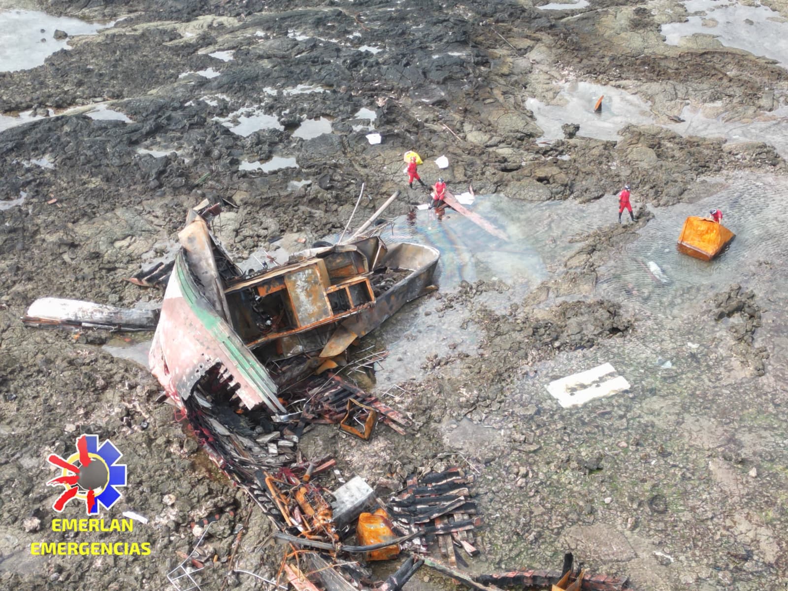 más atunero encallado