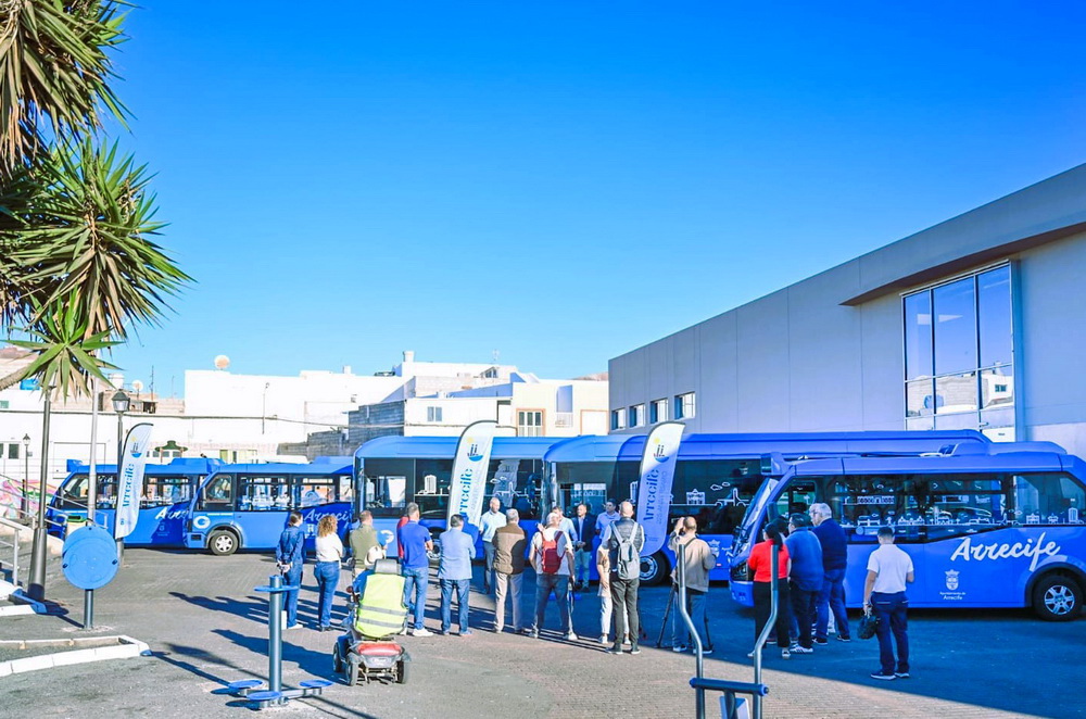 Arrecie sigue invirtiendo flota de las guaguas