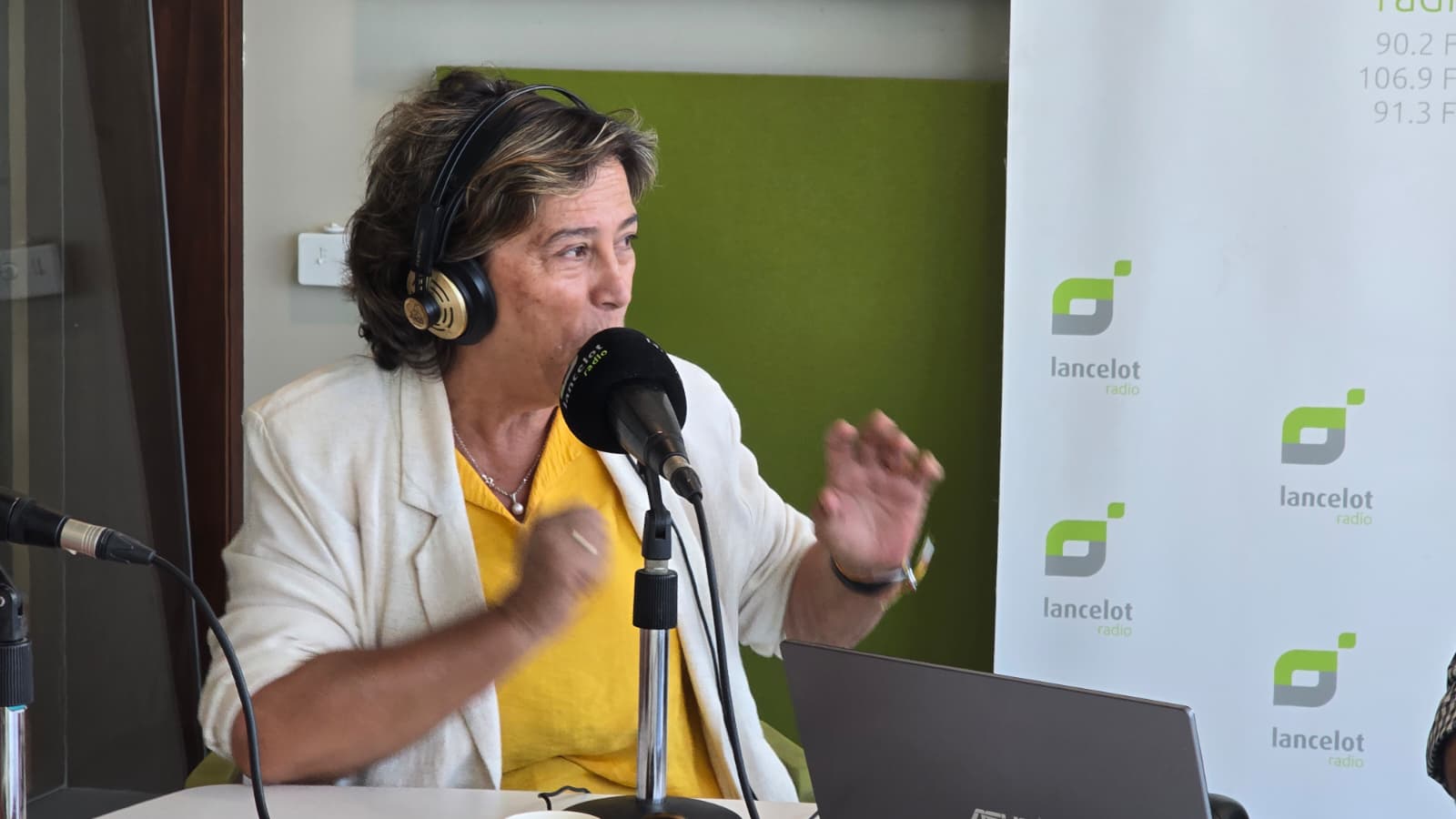 Rita Hernández en Lancelot Radio