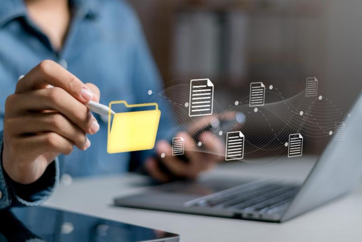 Digitalización de archivos y documentos con extracción de datos precisa y segura