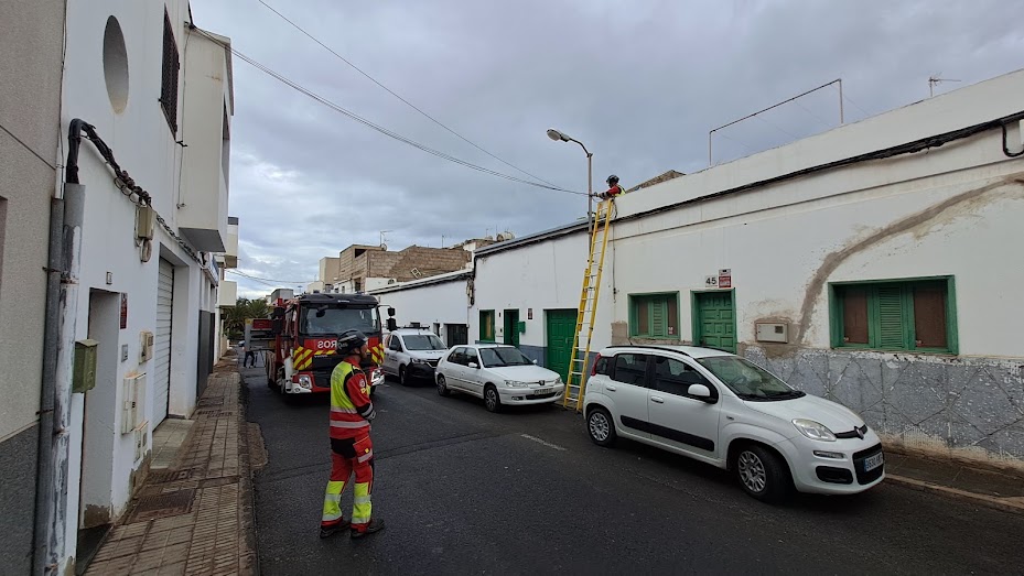 Cable descolgado Arrecife