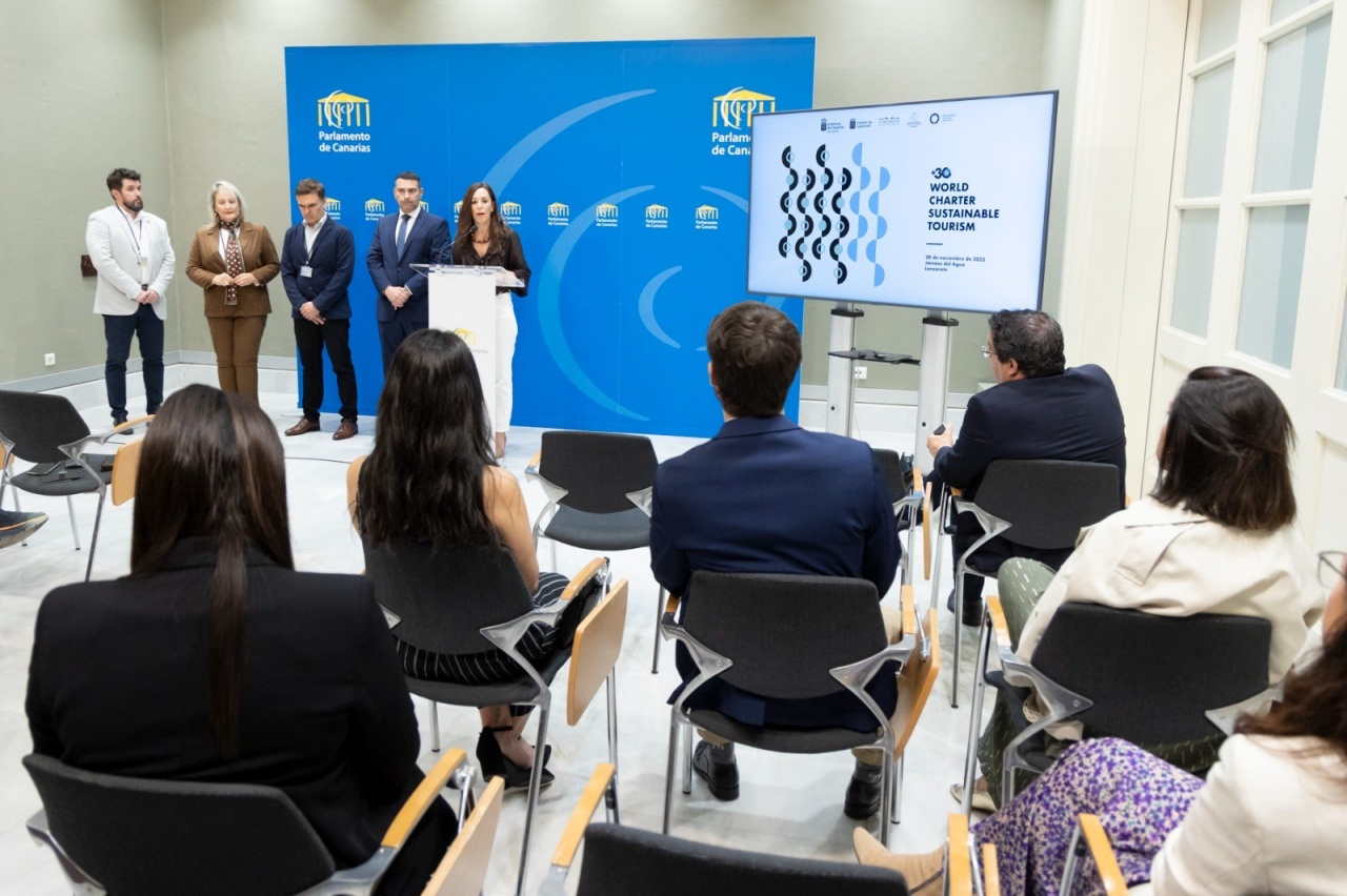 La isla acogerá este viernes la adopción oficial de un documento que impulsa la regeneración ambiental, el bienestar social y un modelo turístico equilibrado para las próximas décadas