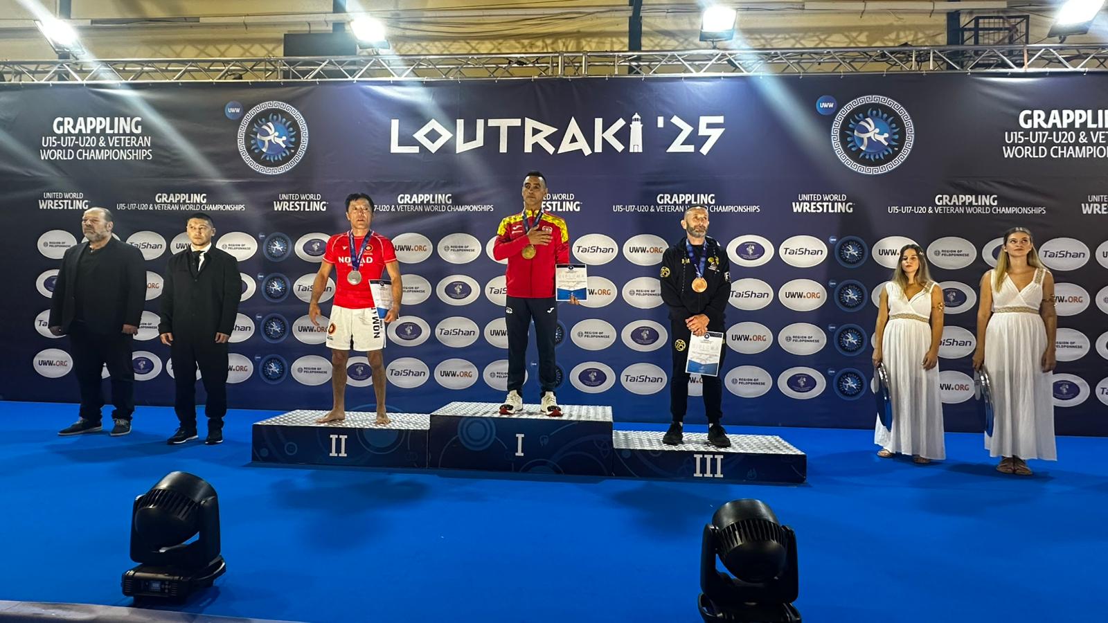 luis en el mundial de grappling