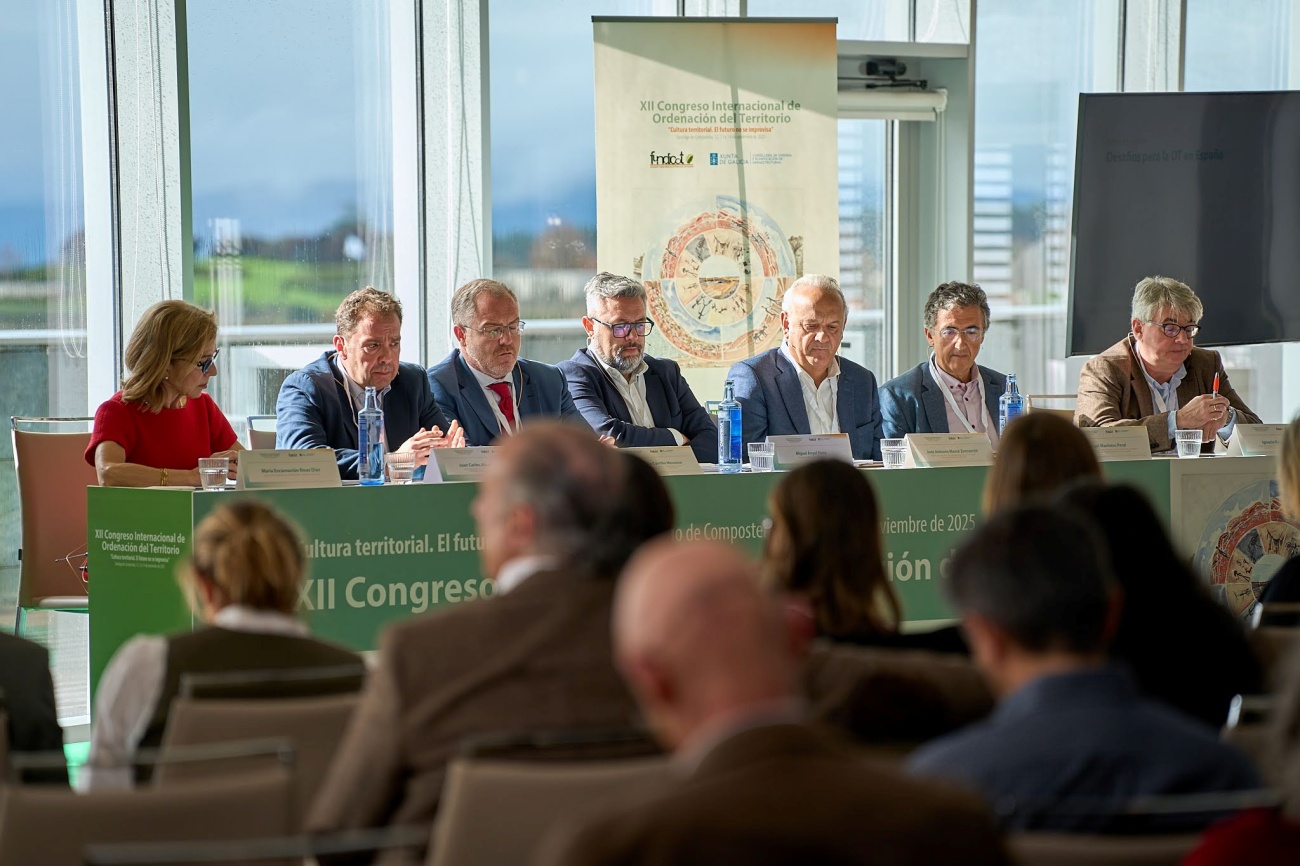 La empresa pública presentó seis aportaciones y expuso proyectos clave como la Estrategia Canaria de Reto Demográfico y la Agenda Urbana Rural de Los Silos