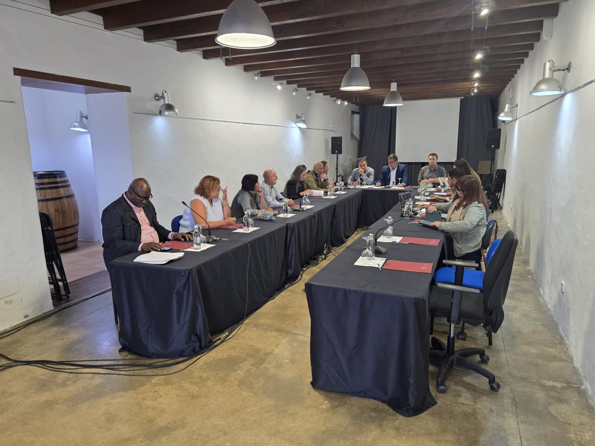 El Ayuntamiento refuerza la seguridad vial con nuevas medidas para el uso de patinetes El Ayuntamiento refuerza la seguridad vial con nuevas medidas para el uso de patinetes