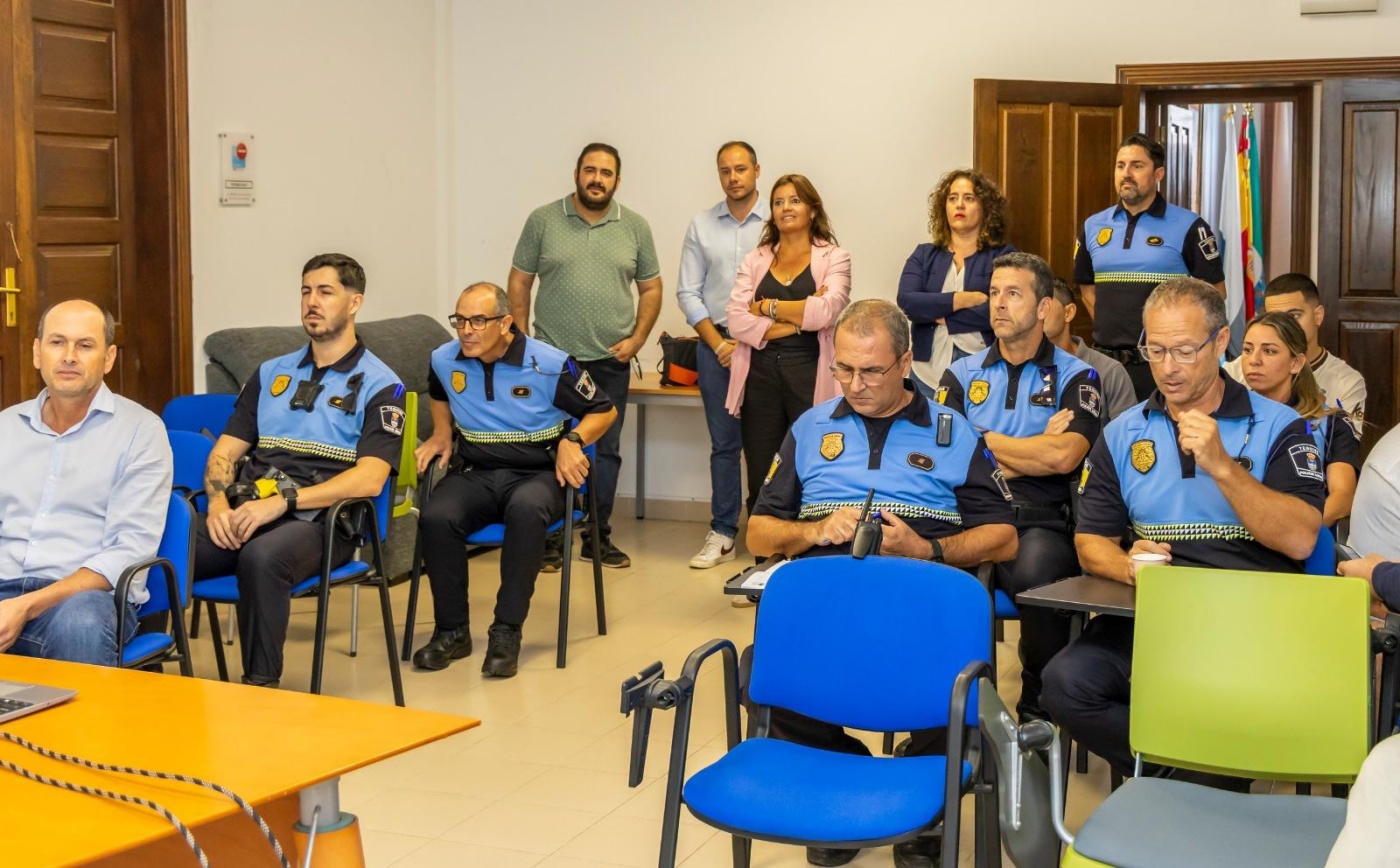 La iniciativa refuerza la formación del personal e incorpora herramientas digitales que agilizan la gestión de sanciones y mejoran la atención a la ciudadanía La iniciativa refuerza la formación del personal e incorpora herramientas digitales que agilizan la gestión de sanciones y mejoran la atención a la ciudadanía