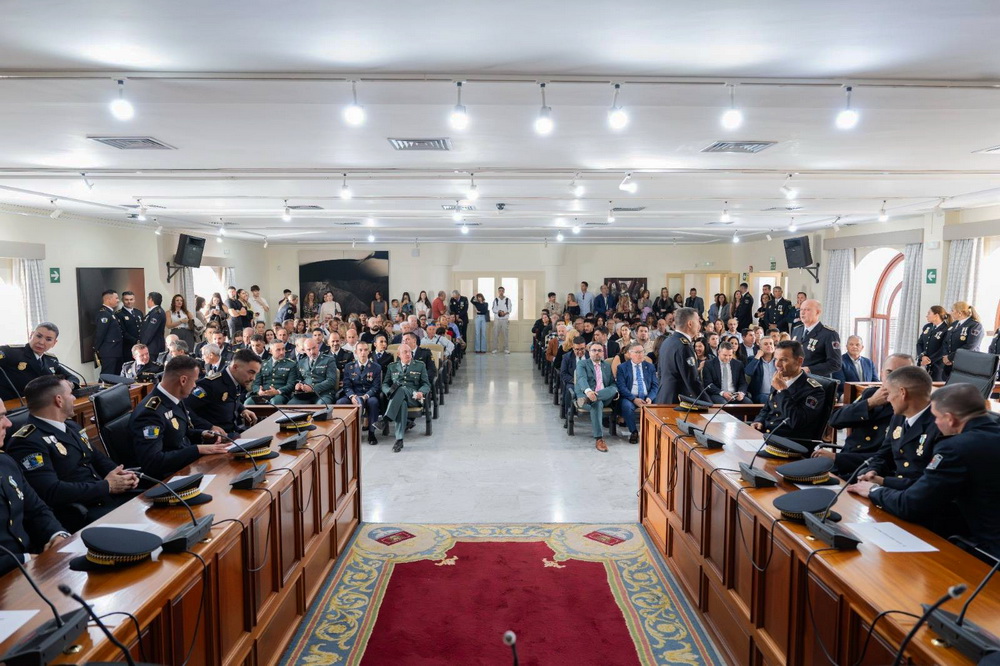 Condecarion policias Arrecife Condecarion policias Arrecife