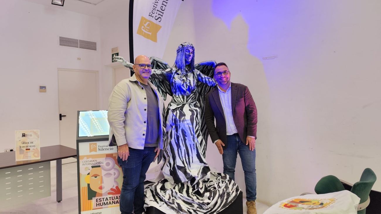 El I Certamen Internacional de Estatuas Humanas llenará la calle Real de emoción, cultura y movimiento los días 19 y 20 de diciembre