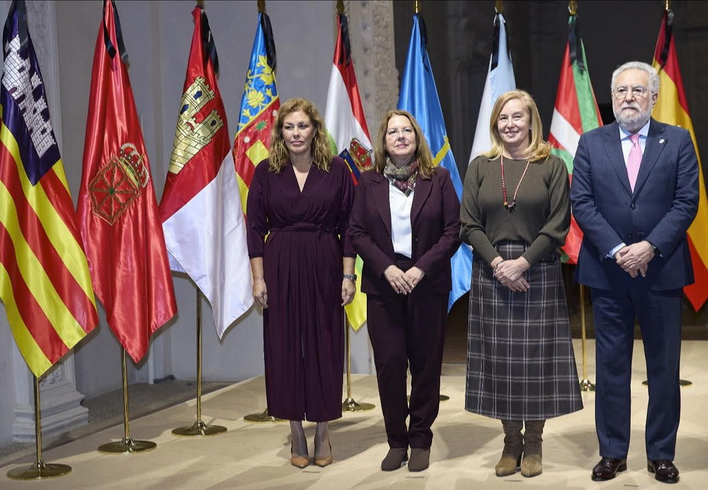 Ástrid Pérez participa en la Confederación 1