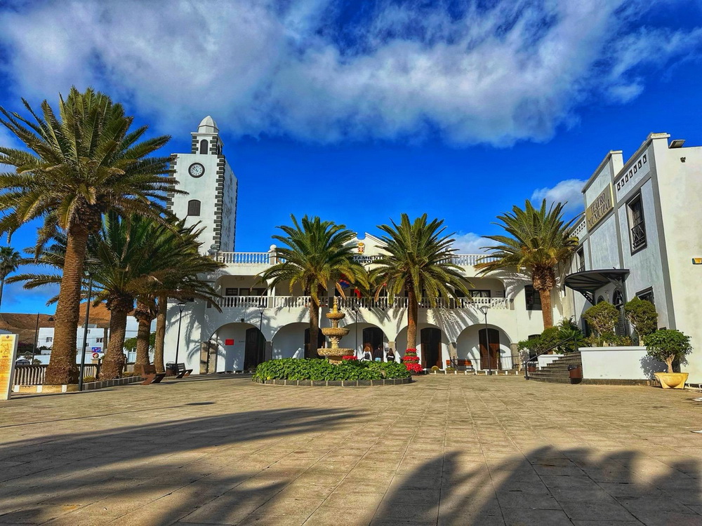 Ayuntamiento de San Bartolome Ayuntamiento de San Bartolome