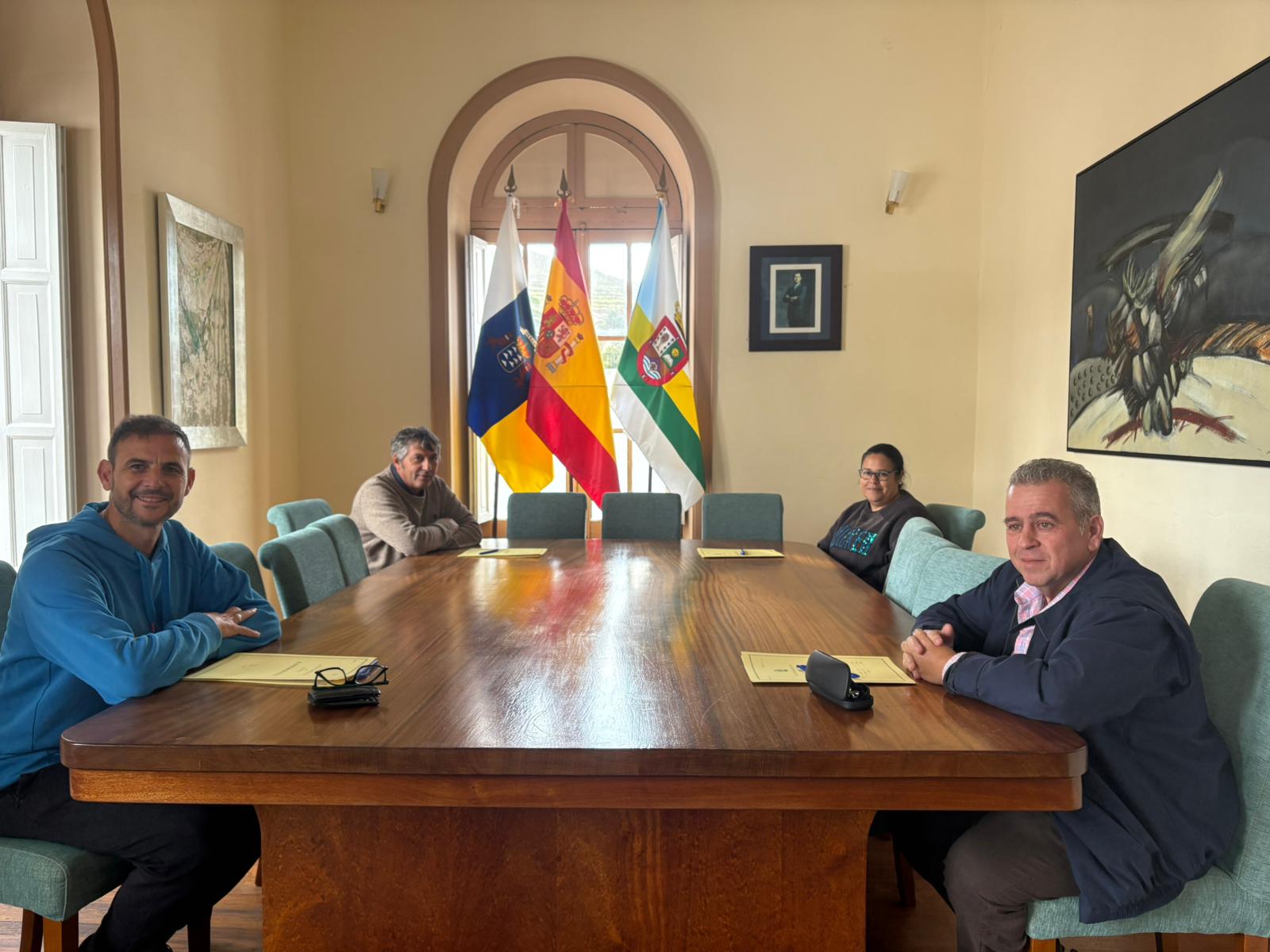 En el actual mandato el grupo de gobierno ha llevado a cabo tres pruebas para asegurar una regularización de este servicio En el actual mandato el grupo de gobierno ha llevado a cabo tres pruebas para asegurar una regularización de este servicio