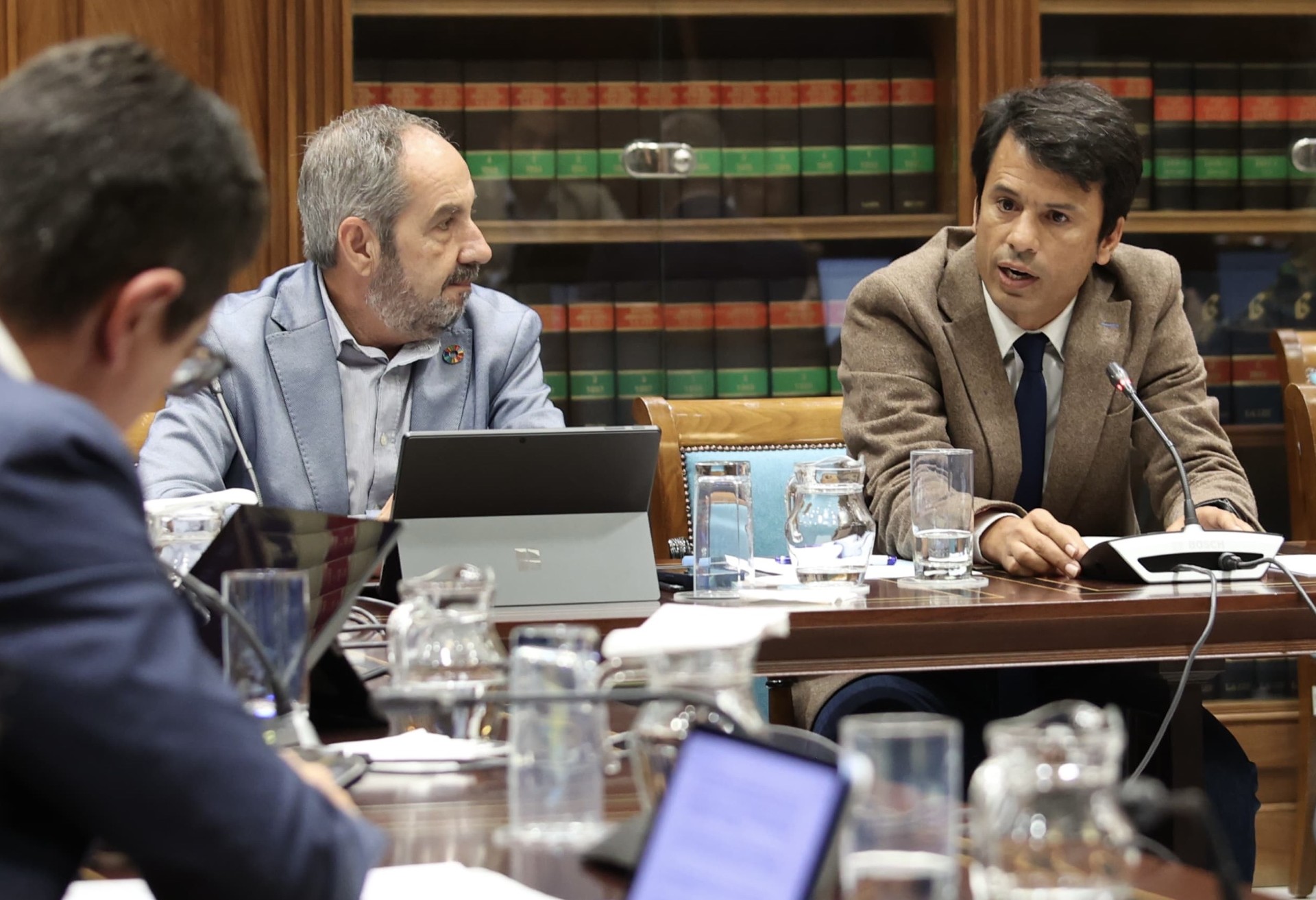 En respuesta al diputado Marcos Bergaz la consejería de Obras Públicas confirma que su licitación “no podrá tener lugar antes del cuarto trimestre de 2026” En respuesta al diputado Marcos Bergaz la consejería de Obras Públicas confirma que su licitación “no podrá tener lugar antes del cuarto trimestre de 2026”