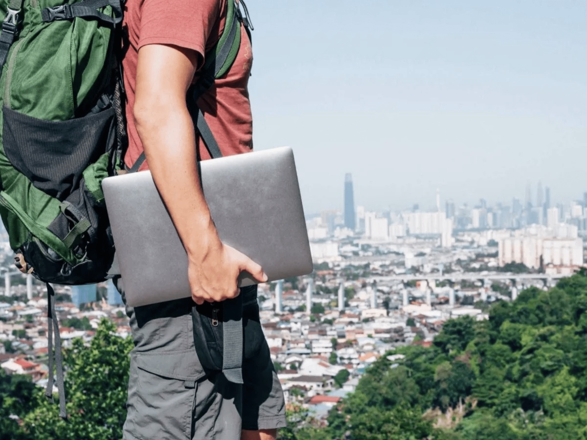 Países atractivos para nómadas digitales en 2026 y cómo elegir según visado, huso horario, costes, comunidad, estabilidad y rutina diaria.