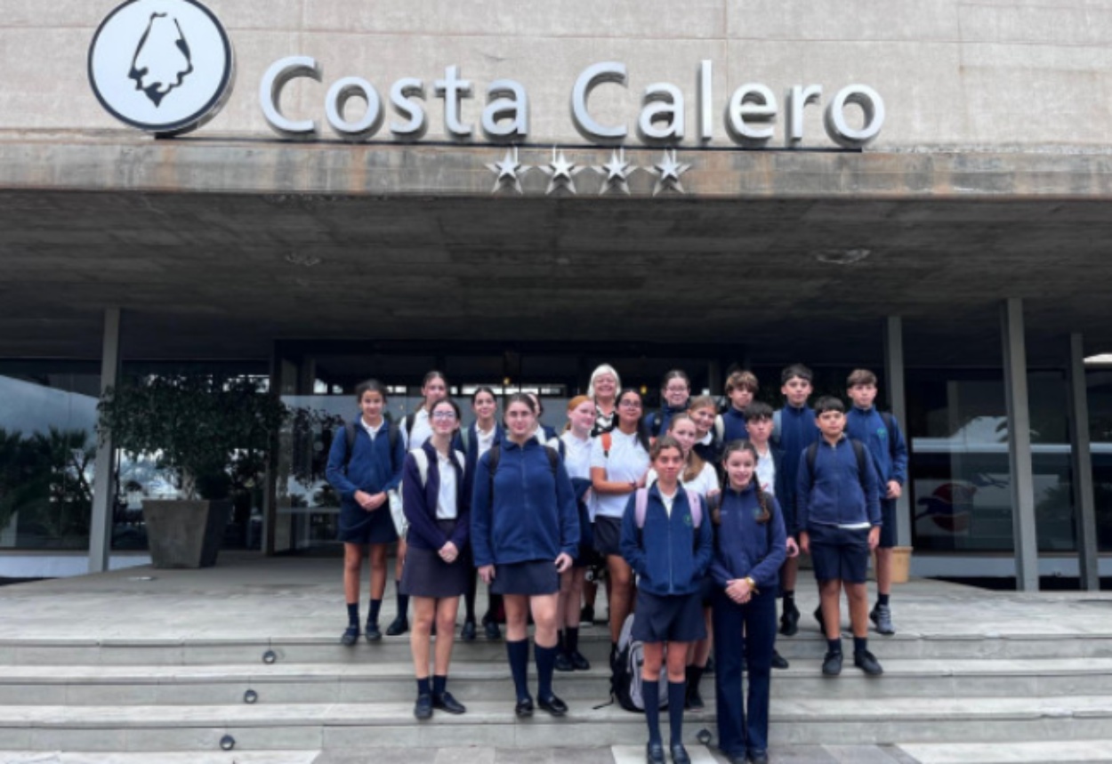 La FTL y Asolan acercan las buenas prácticas ambientales en los hoteles a estudiantes del British School of Lanzarote