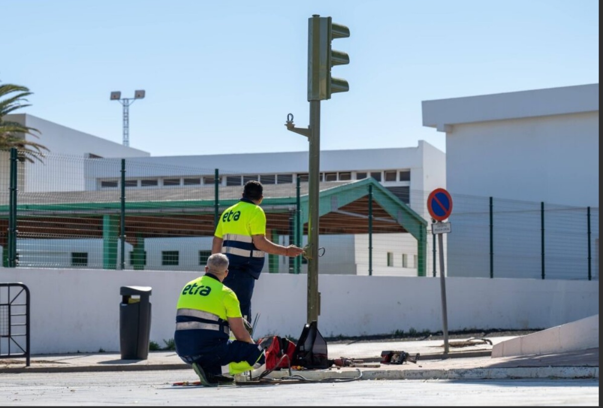 https://www.lancelotdigital.com/lanzarote/los-semaforos-de-arrecife-empezaran-a-funcionar-en-el-primer-trimestre-del-ano