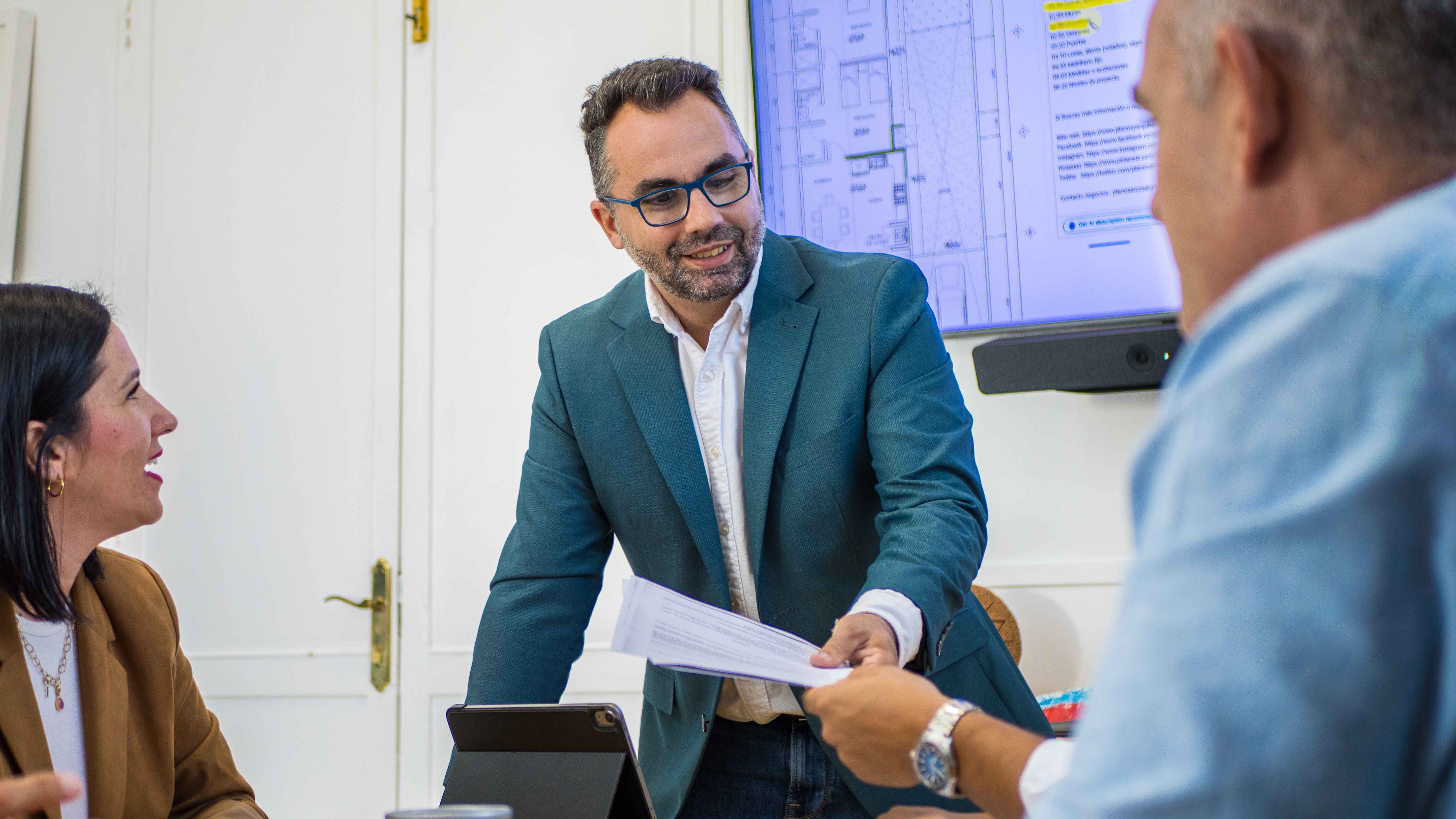 El equilibrio entre ingresos y gastos arroja un saldo positivo de 14,7 millones de euros, reflejo de una ejecución presupuestaria sólida