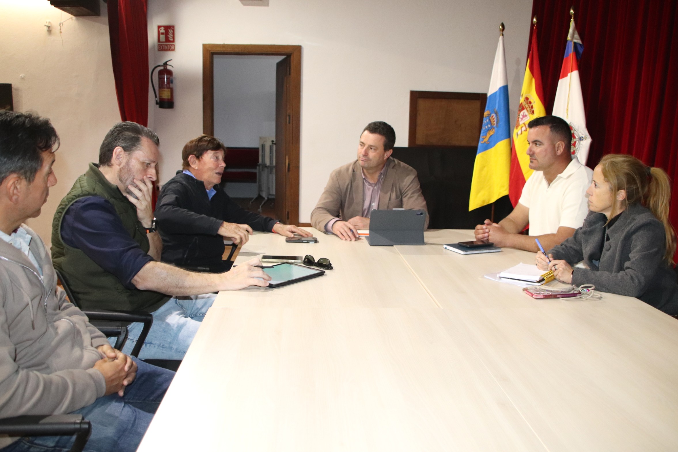 El Ayuntamiento remite el primer informe de afecciones y coordina actuaciones urgentes en infraestructuras mientras los peritos del Consorcio visitan la zona