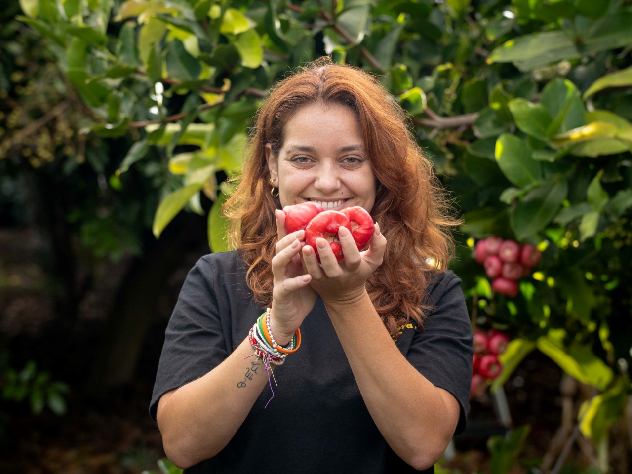 La entidad impulsa un proyecto audiovisual para visibilizar el papel esencial de las mujeres en el sector primario insular