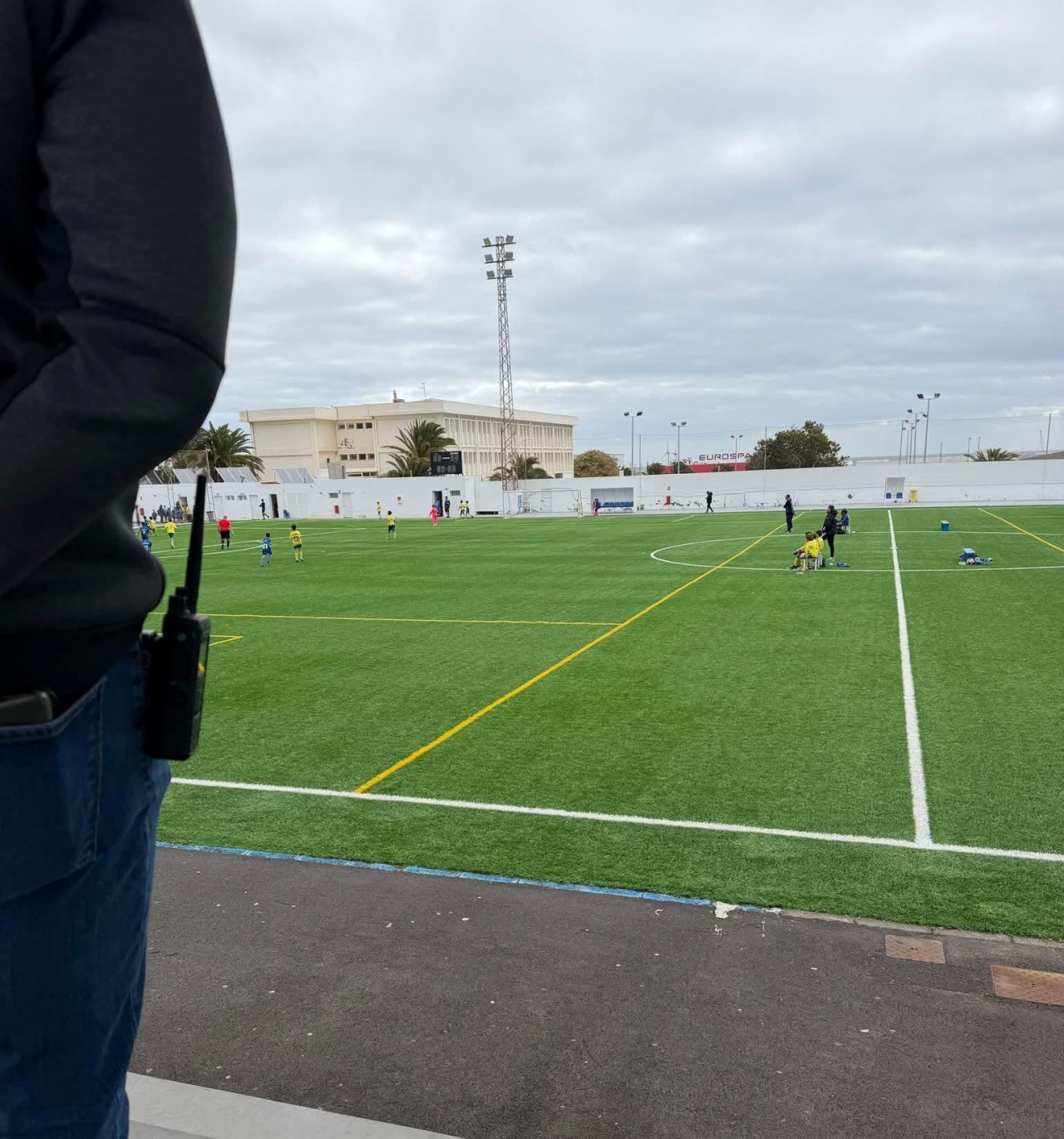 Agentes de paisano para prevenir la violencia en el f&uacute;tbol de Arrecife