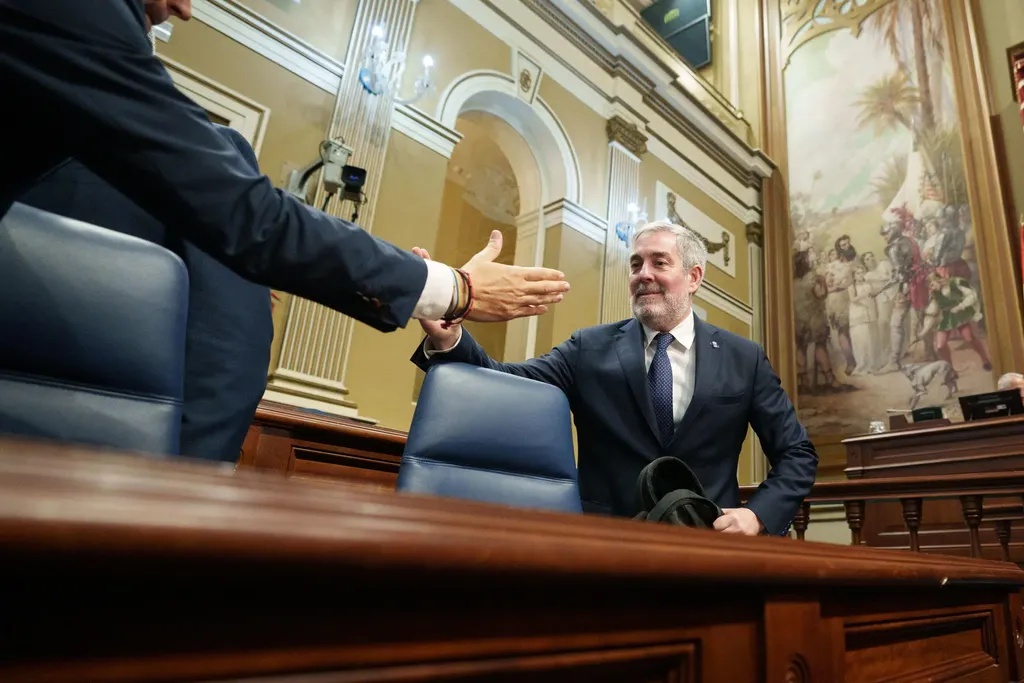 debate sobre el estado de la nacionalidad canaria