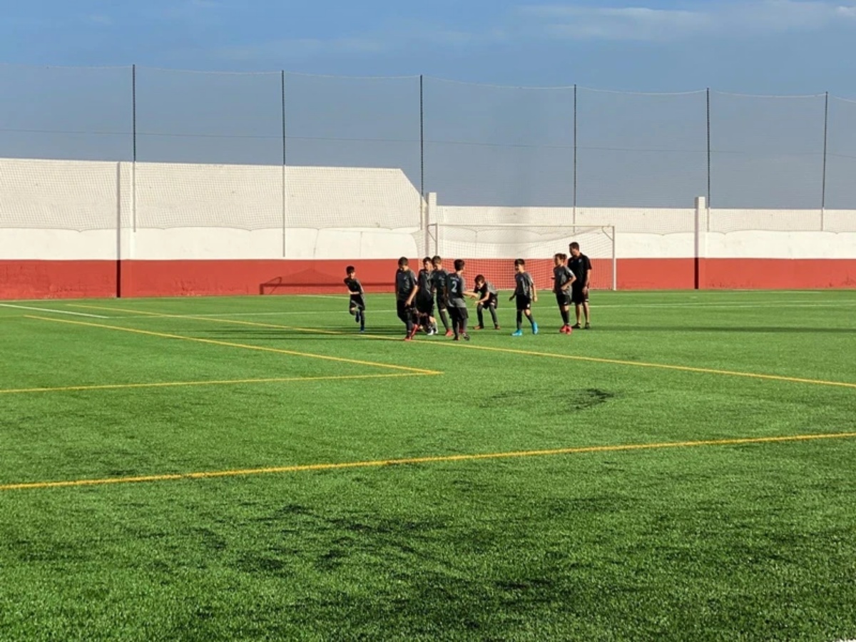 https://www.lancelotdigital.com/lanzarote/arrecife-cierra-las-instalaciones-deportivas-por-la-borrasca-therese