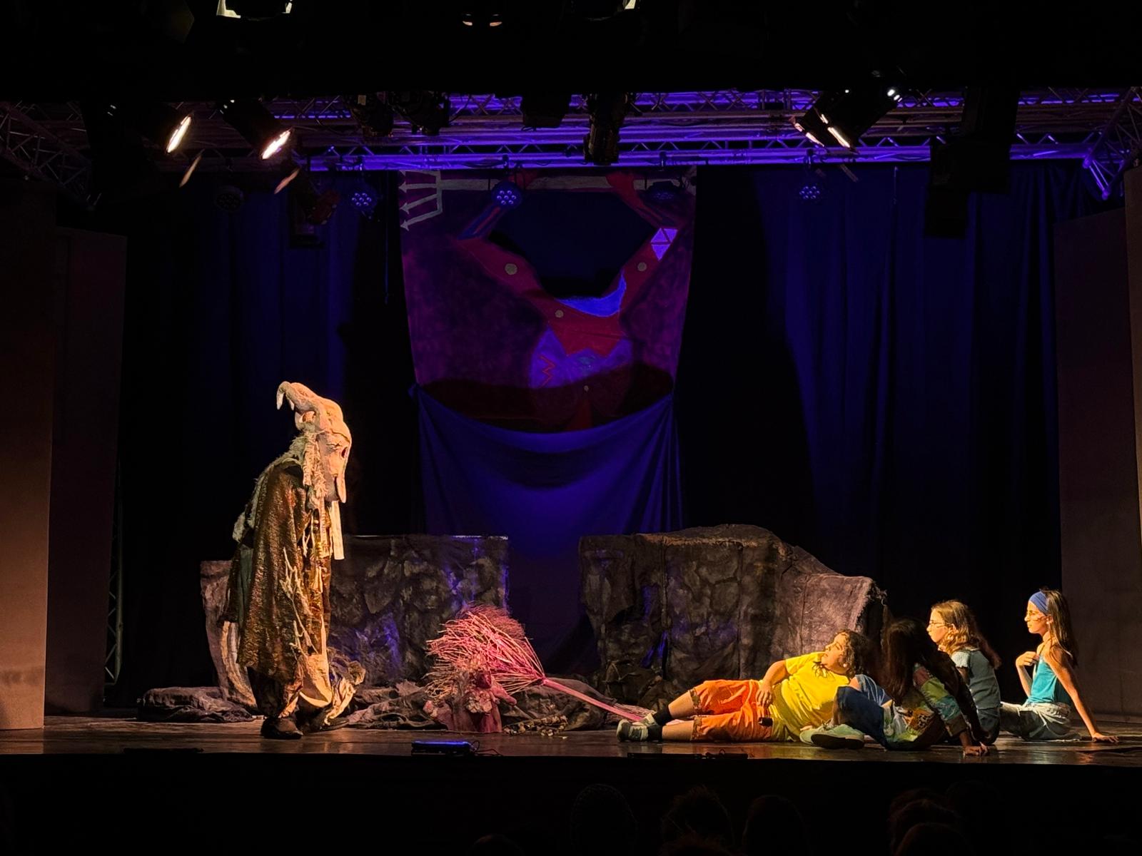 Las Jornadas de Teatro y Danza Encarnación Rodríguez Lasso destacan por su alta participación, su programación de actividades y su impacto en el municipio