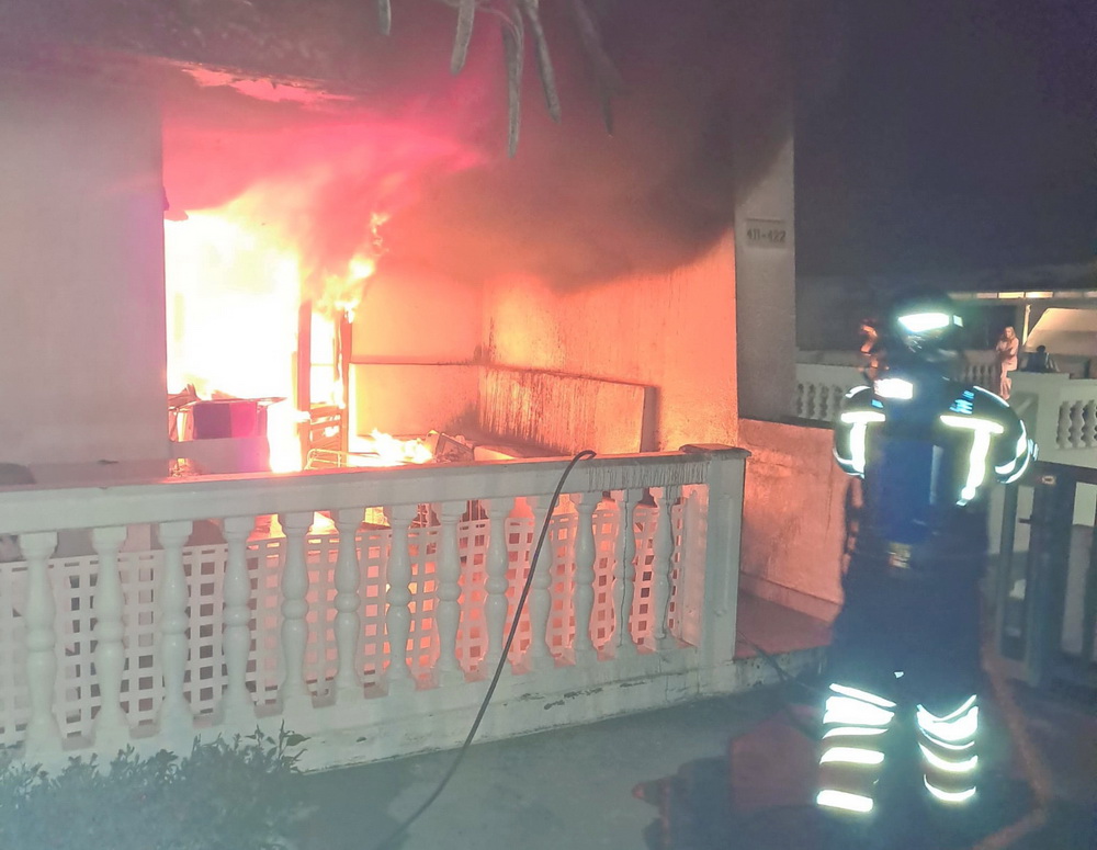 Incendio Calle Salinas Incendio Calle Salinas