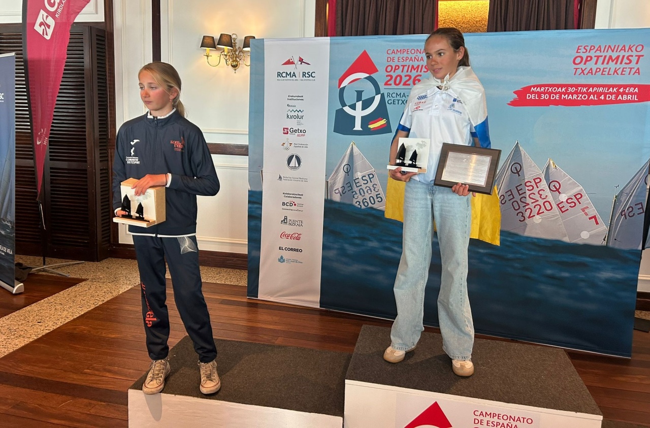 Lola Carrión campeona sub-13