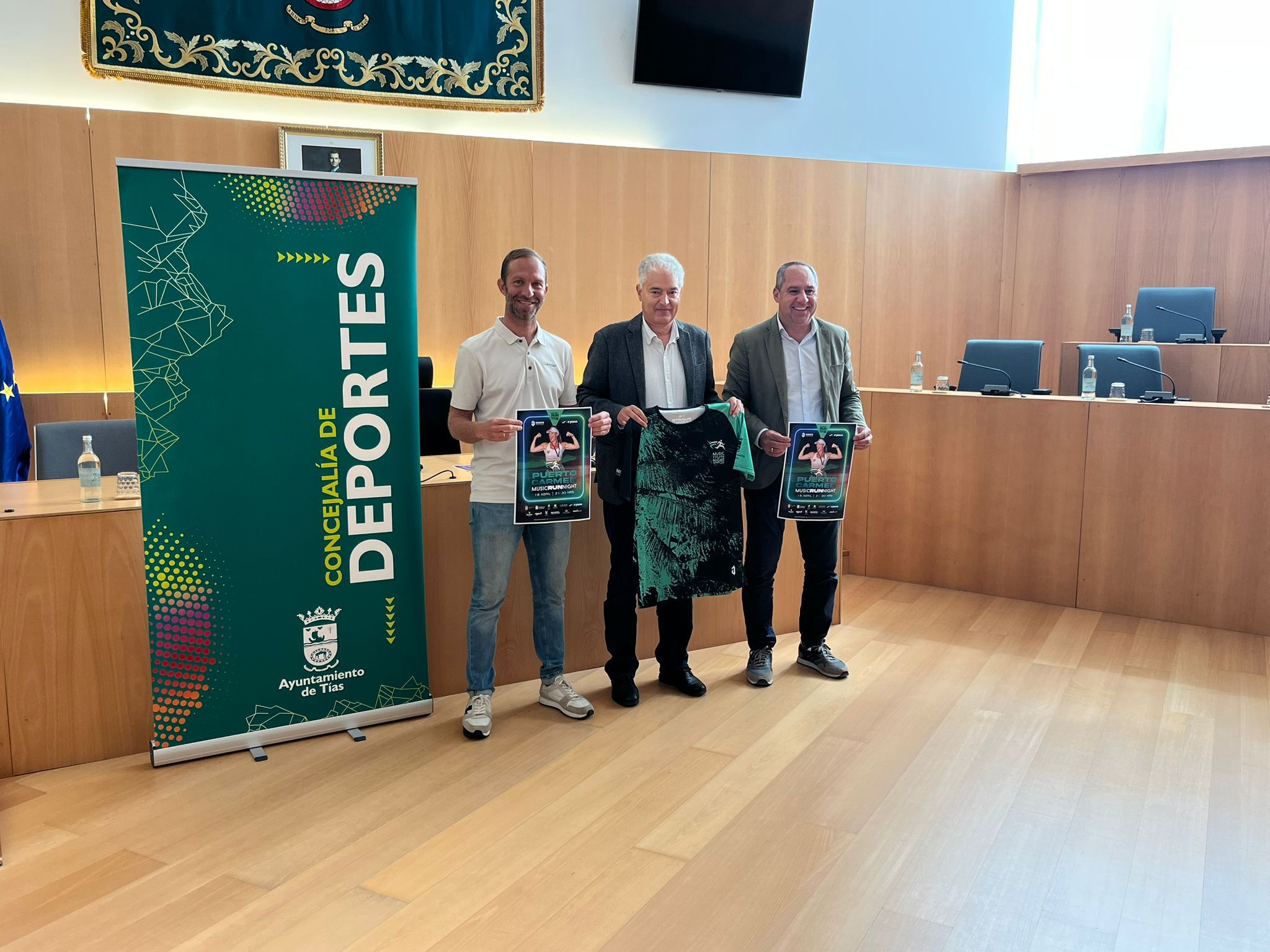 La prueba se celebra este sábado 18 de abril en la avenida de Puerto del Carmen, con salida y meta en el final de la Calle Plutón