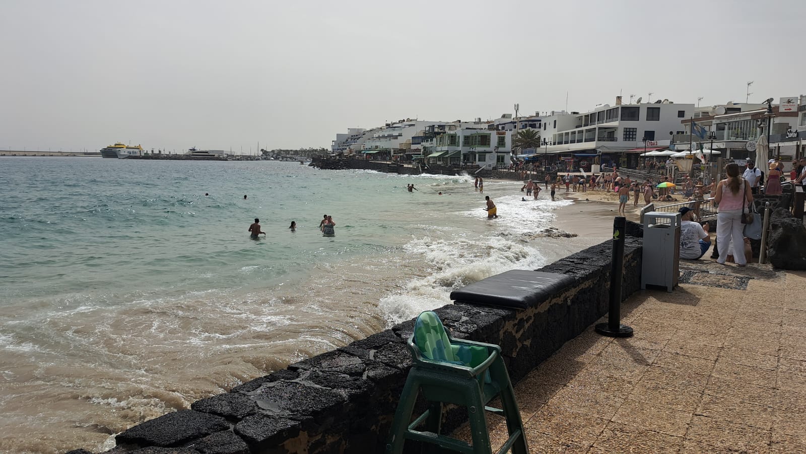 Le sustrajeron 1.400 euros en apenas diez minutos hasta que sospechó que algo no iba bien