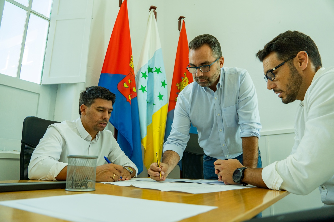 Urbanismo incorpora además 40 nuevas plazas de aparcamiento en distintos puntos de la ciudad