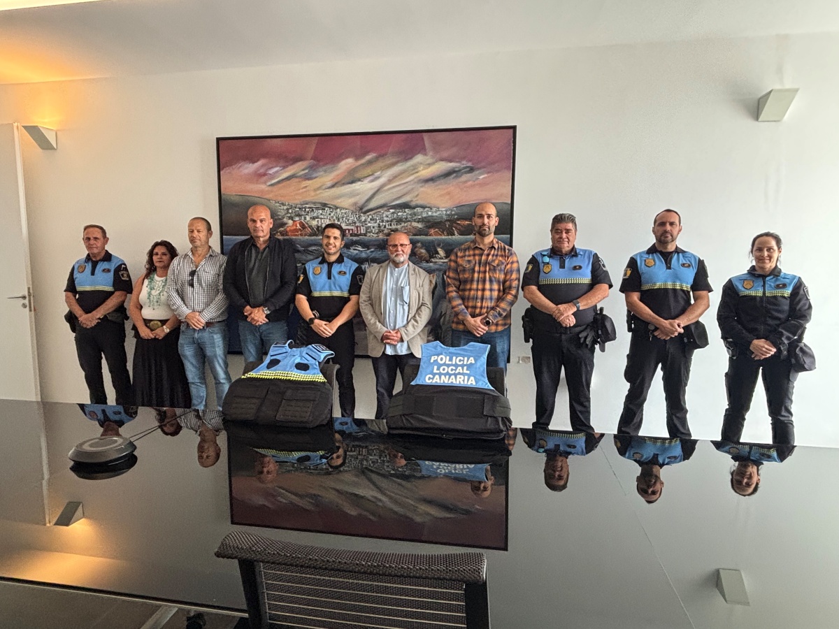 La distribución se lleva a cabo por parte de la Dirección General de Seguridad del Gobierno de Canarias en coordinación con la Fecam