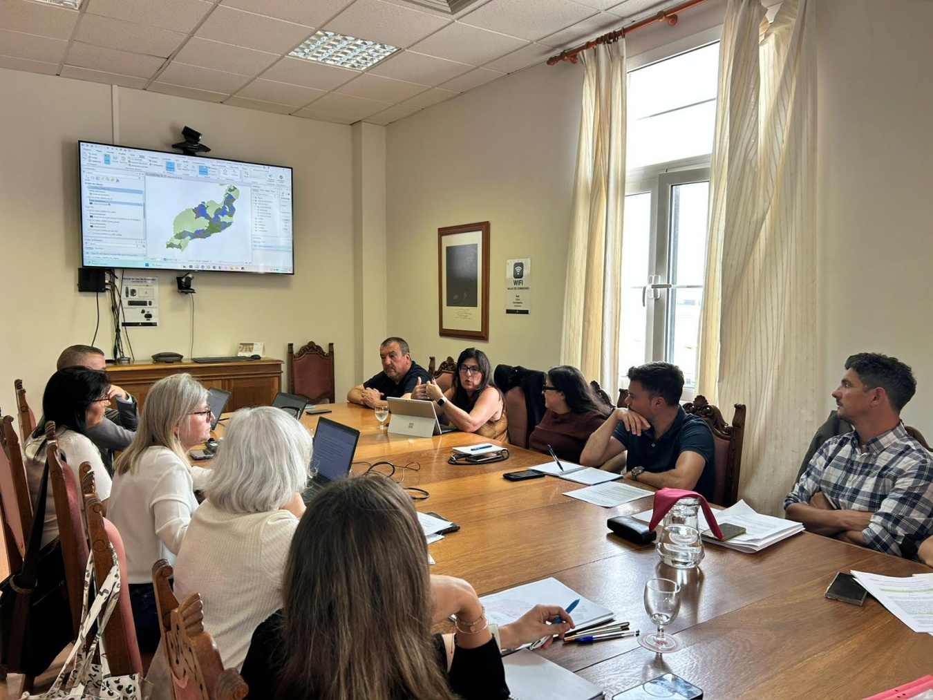 Gobierno y Cabildo coordinan el desarrollo de las ZAR para avanzar en la transición energética de la isla