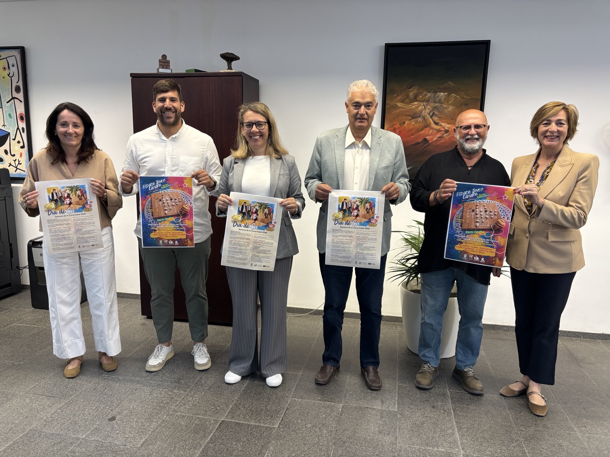 El sábado, Día de Canarias, se llevará a cabo izado de bandera en la plaza del Ayuntamiento y actuaciones en los pueblos de Guágaro, Alegranza y El Jable