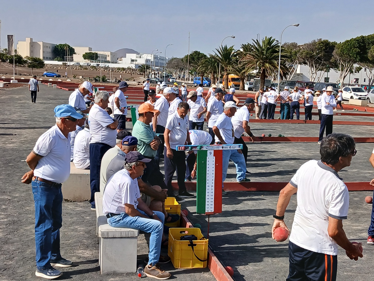 Doce equipos femeninos y nueve masculinos participan con motivo del Día de Canarias Doce equipos femeninos y nueve masculinos participan con motivo del Día de Canarias