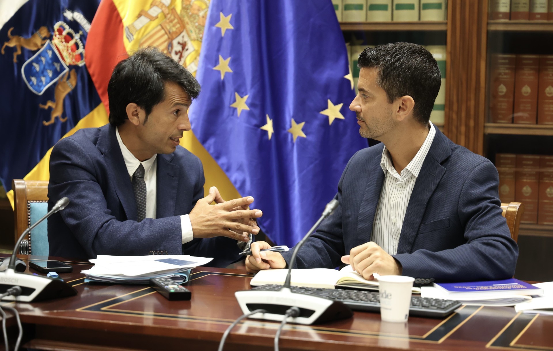 El diputado aborda con el Gobierno canario los obstáculos urbanísticos que retrasan la reforma del único centro de educación especial de Lanzarote