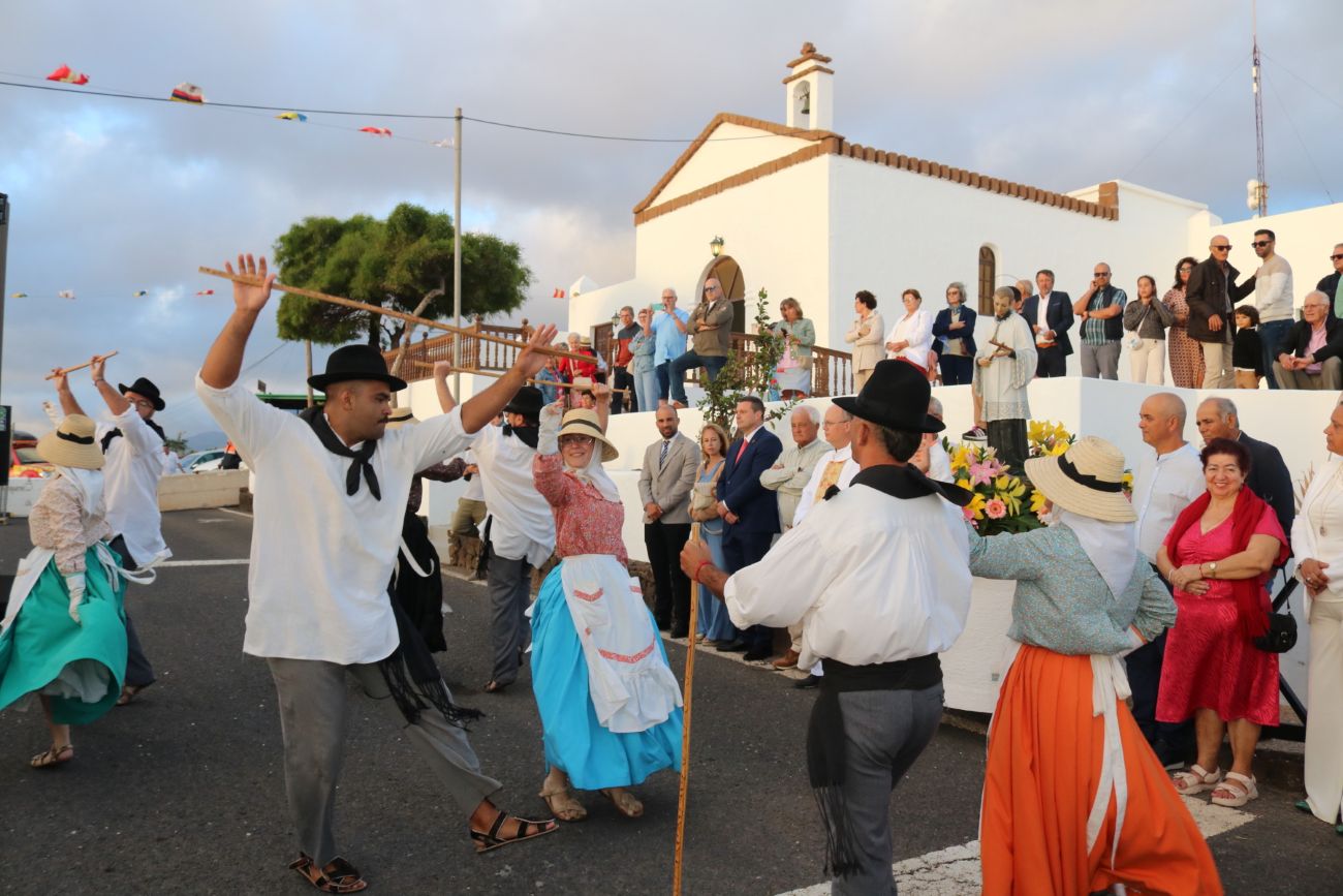 El pueblo celebra San Luis Gonzaga animado por música, deporte y humor